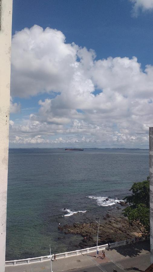 1/4, Sala, Farol Da Barra. Salvador Exterior photo